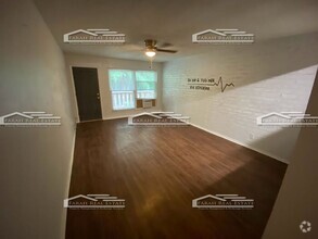 Building Photo - 1 Bed/1 Bath in Fort Worth!