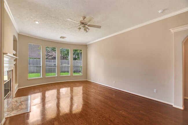 Building Photo - 1110 Parkhaven Ln