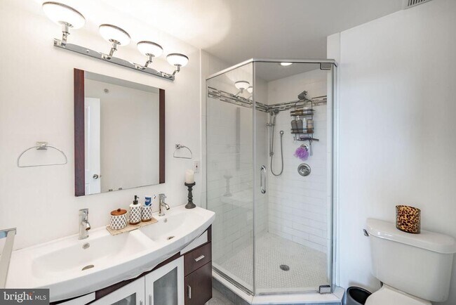 Building Photo - 4066 Manayunk Ave