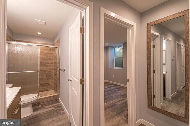 Building Photo - 808 W Norris St