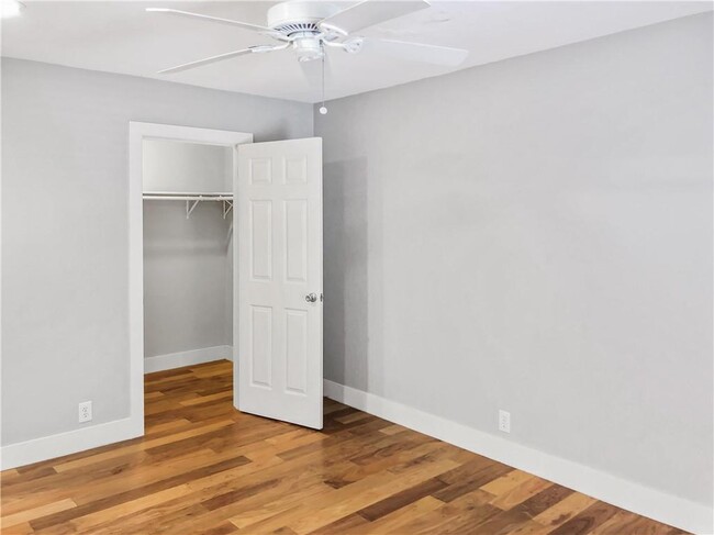 Building Photo - 5820 Berkman Dr