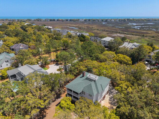 Building Photo - 3167 Luvan Blvd