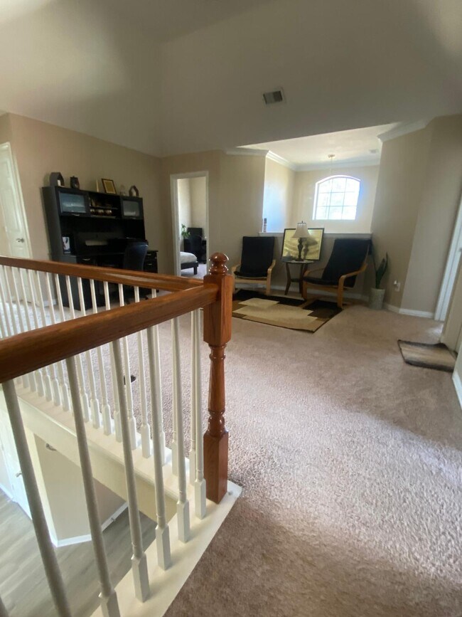 Building Photo - 2502 Younger Ct