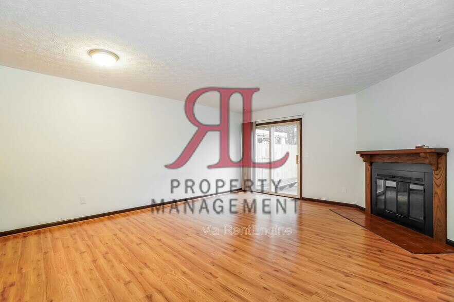 Building Photo - 5384 Ponderosa Dr