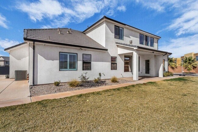 Building Photo - 4159 S 490 E