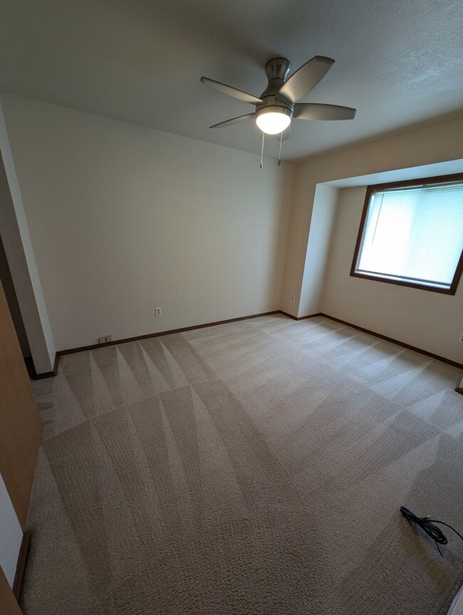 Building Photo - Two Bedroom Duplex in the Heart of Bremert...