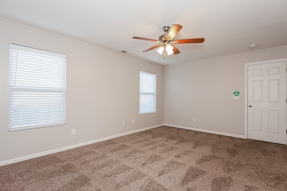 Building Photo - 1005 Joselynn Drive