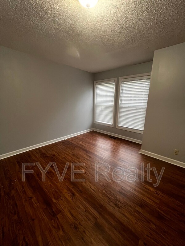 Building Photo - 122 Arcadia Ln