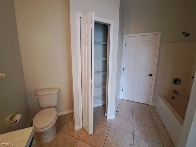 Building Photo - 4 br, 2 bath House - 17 Renfro Ln
