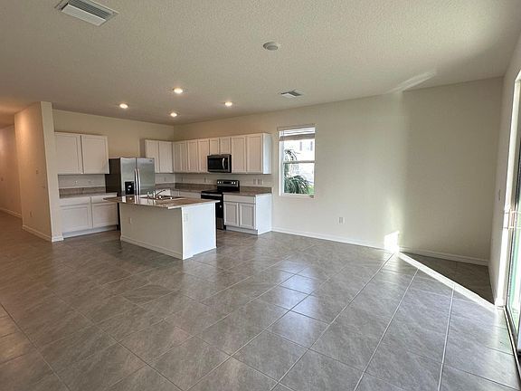 Building Photo - 299 Mangrove Shade Cir