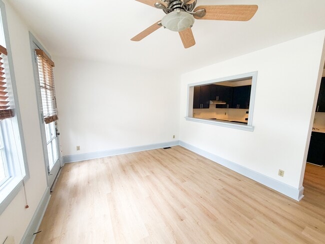 Building Photo - 208 N Buchanan Blvd