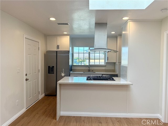 Building Photo - 131 N Pintado Dr