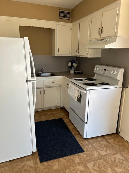 Kitchen - Calico Corners