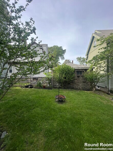 Primary Photo - 31 Hobson St