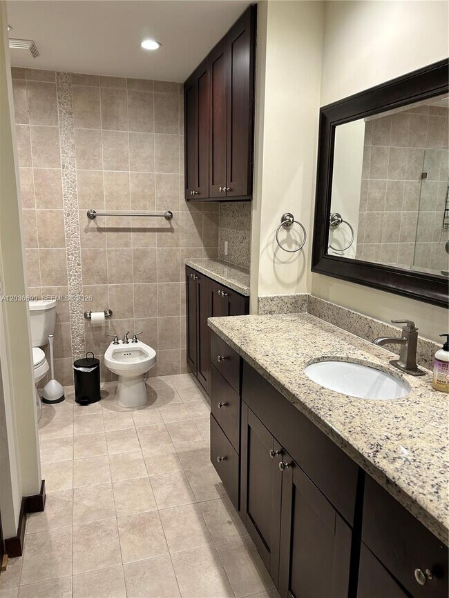 Building Photo - 11519 SW 84th Ln