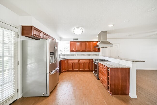 Building Photo - 12526 Chessington Dr