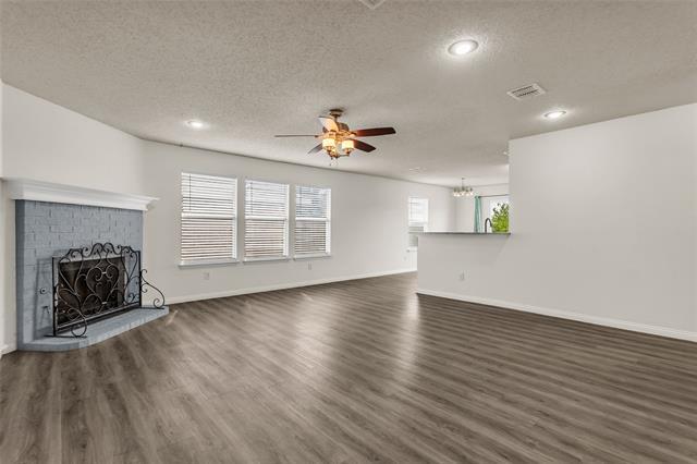 Building Photo - 2320 Shadabury Dr