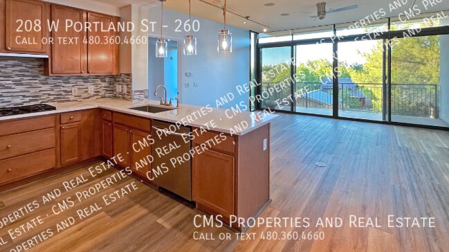 Building Photo - 208 W Portland St