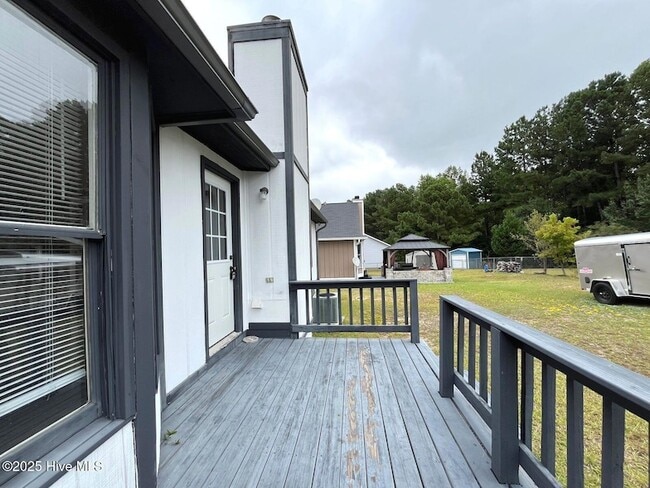 Building Photo - 5721 Randleman St