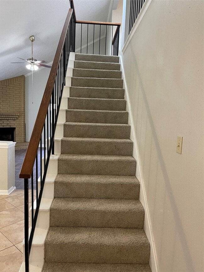 Building Photo - 3118 Redcliff Dr