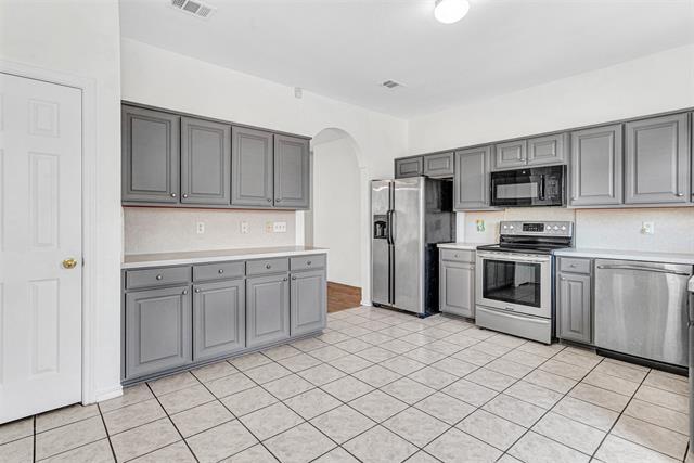 Building Photo - 1421 Ross Dr