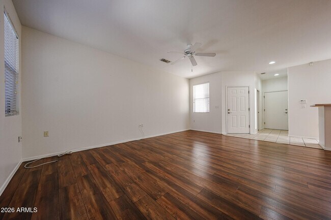Building Photo - 3221 N 37th St
