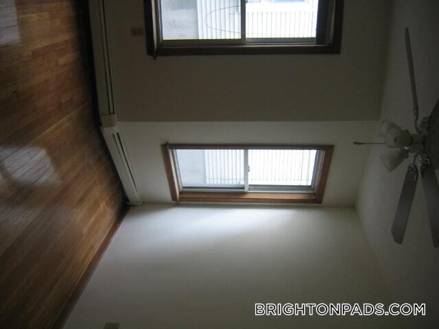 Building Photo - 95 Kilsyth Rd