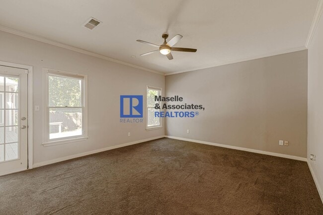 Building Photo - 4 Bed/2.5 Bath Home in Jackson in Heatherton