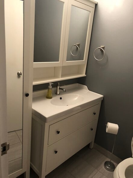 Second bathroom - 1309 N Wells St