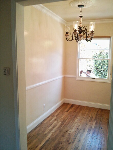 hardwood floors - 3120 Colorado Ave