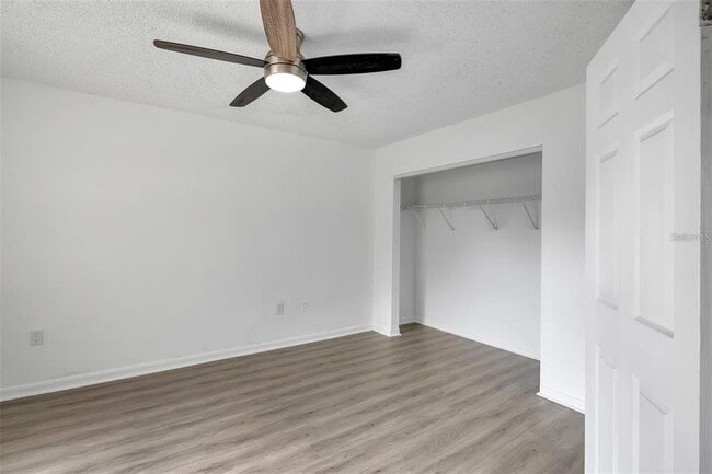 Building Photo - 413 Fountainhead Cir