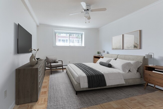 Building Photo - 329 Harvard St