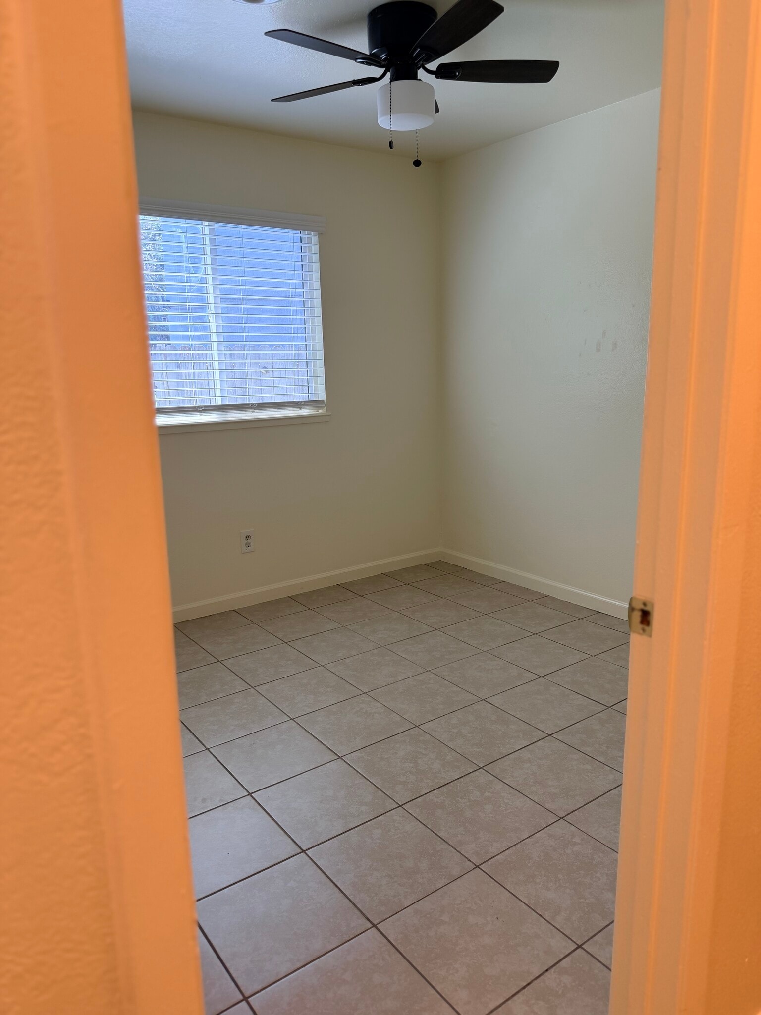 Building Photo - 1228 Payne Ct