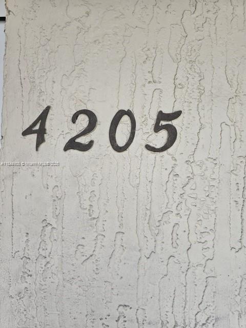 Building Photo - 8851 NW 119th St