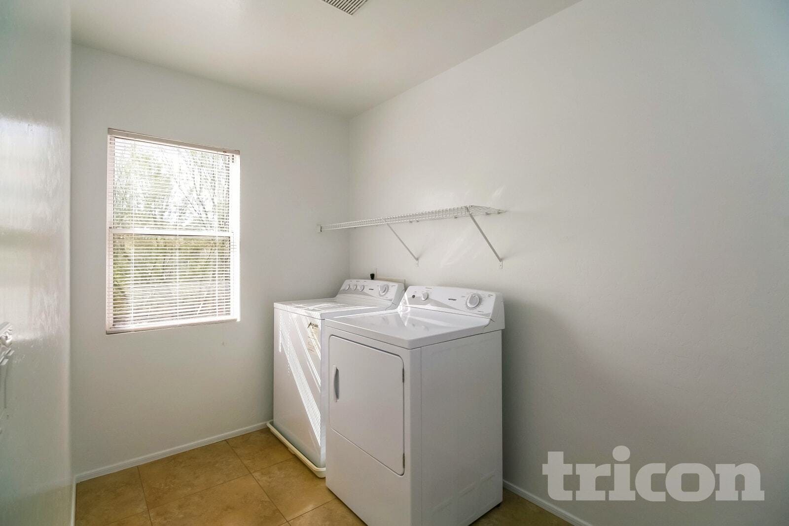 Building Photo - 3153 E Bagdad Rd