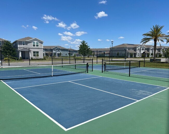 Building Photo - Isles of Lake Nona!! 3 Bedroom 2.5 Bathroom Townhome