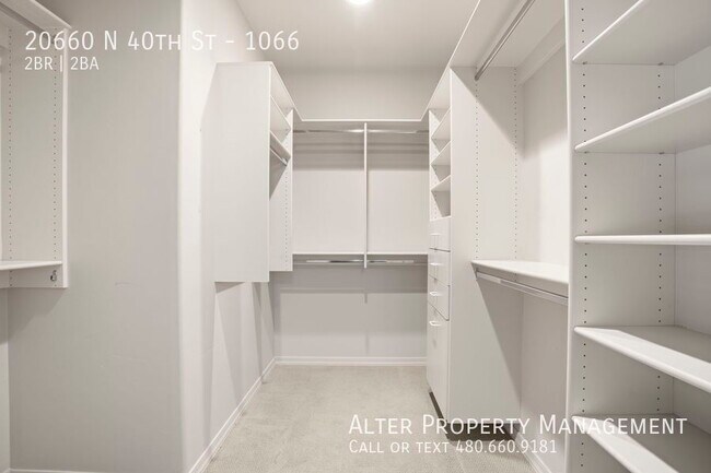 Building Photo - 20660 N 40th St