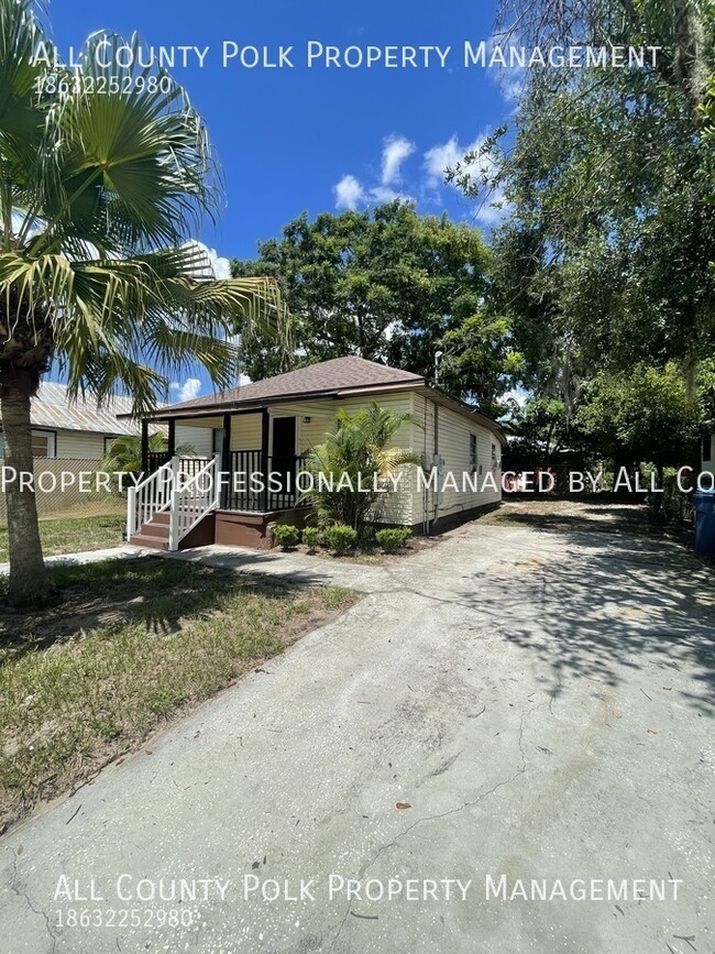 Building Photo - Super Cute 2 Bedroom Haines City Home For ...