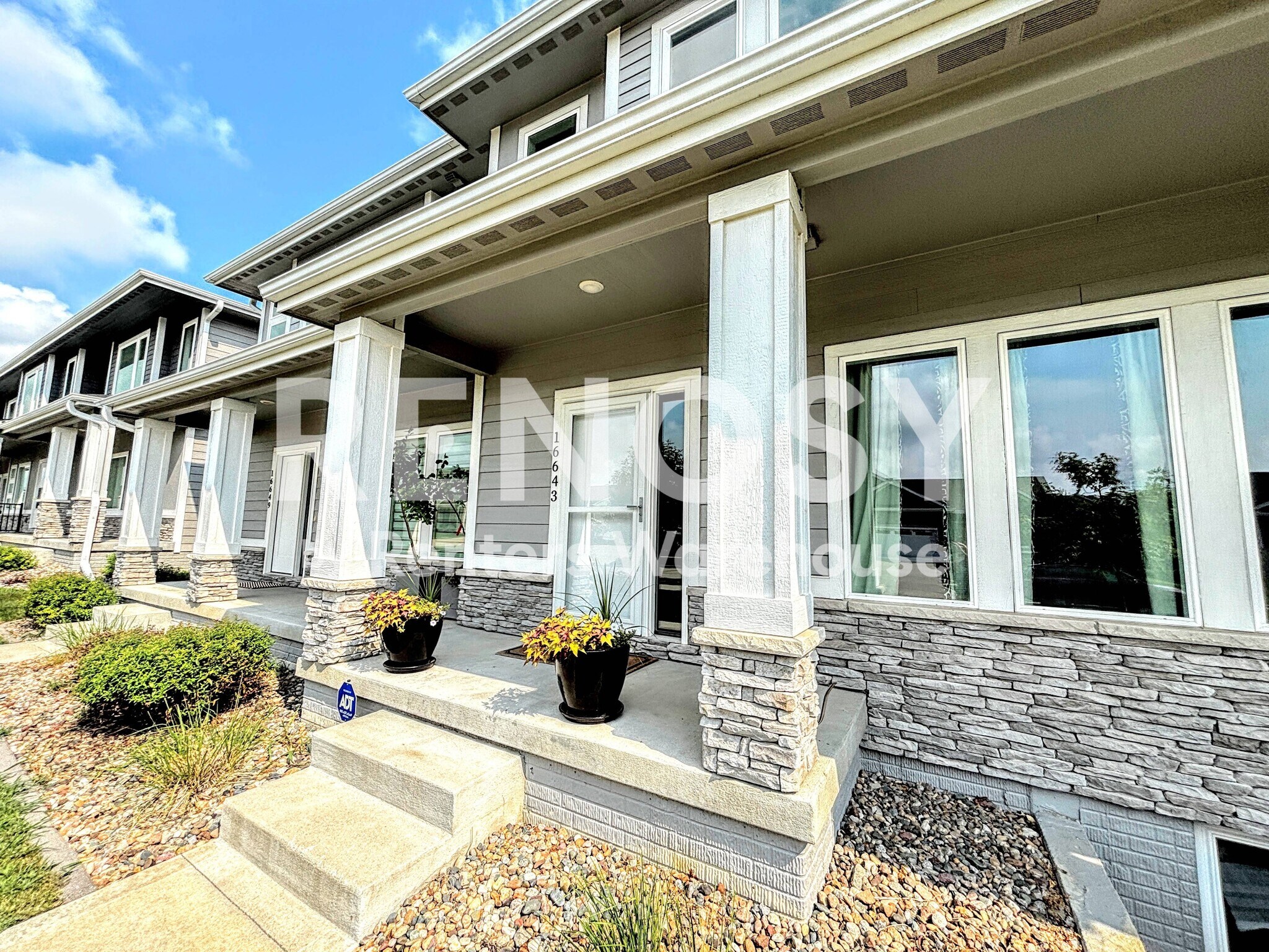 Building Photo - 16643 Wilden Dr