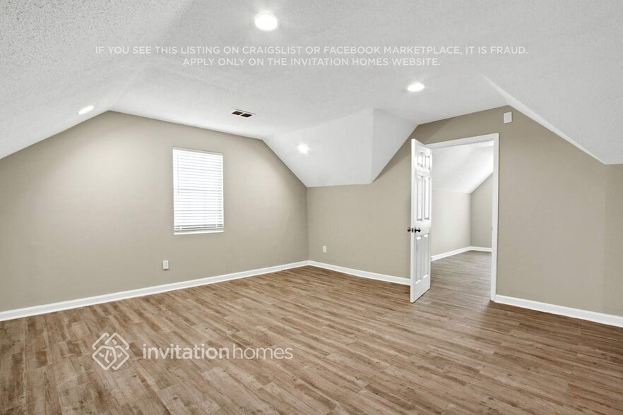 Building Photo - 2948 Woody Ct