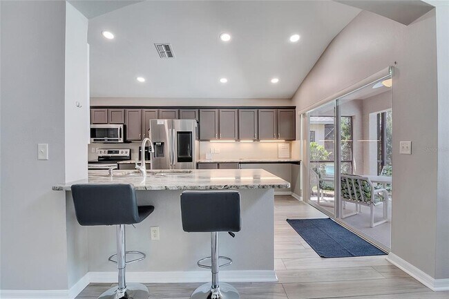 Building Photo - 1428 Casterton Cir
