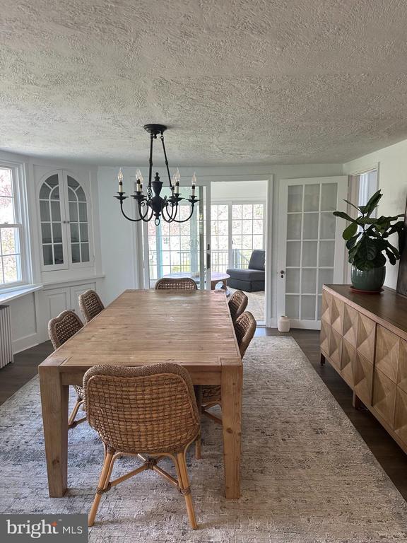 Building Photo - 553 Worthington Rd