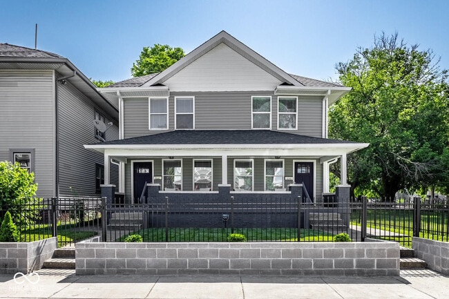 Primary Photo - 3047 Ruckle St