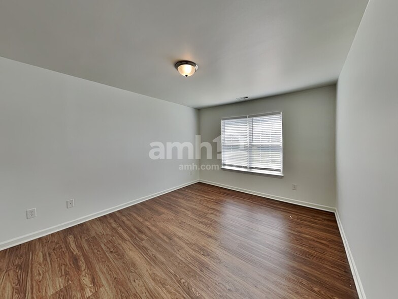 Building Photo - 7835 Euler Way