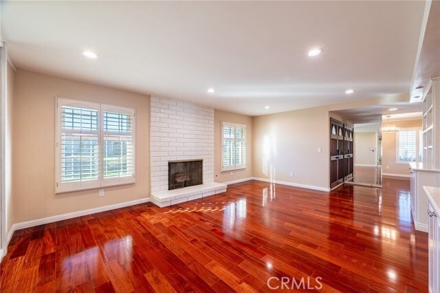 Building Photo - 157 Christina St