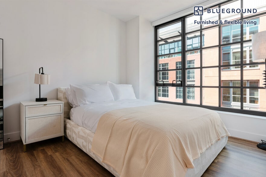 Building Photo - 770 Maine Ave SW