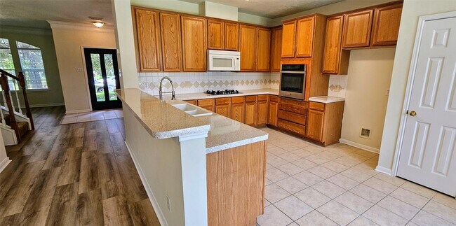 Building Photo - 5723 Ames Crossing