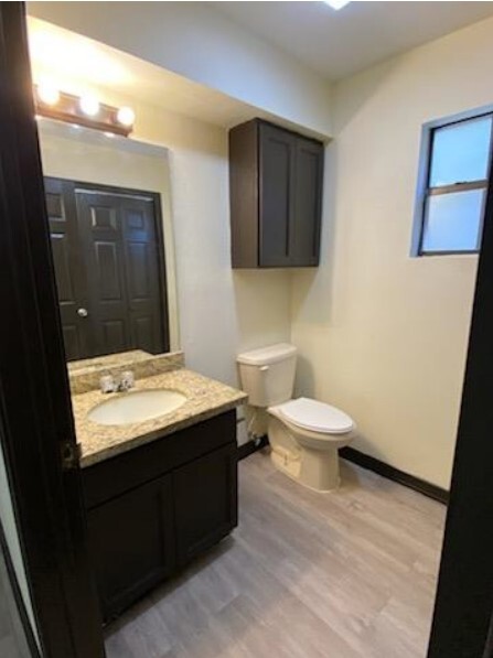 Half Bath - Beverly Apartments