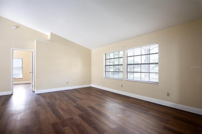 Building Photo - 5957 Groveline Dr