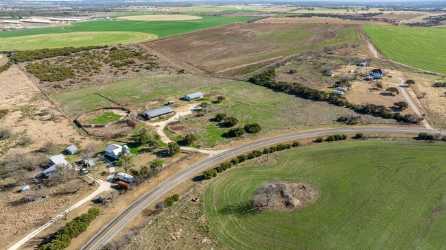 Building Photo - 6506 FM 913, Stephenville, TX 76401